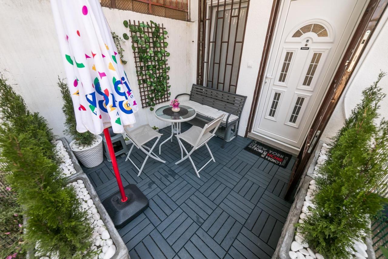 Gray Luxe Apartment เบลเกรด ภายนอก รูปภาพ