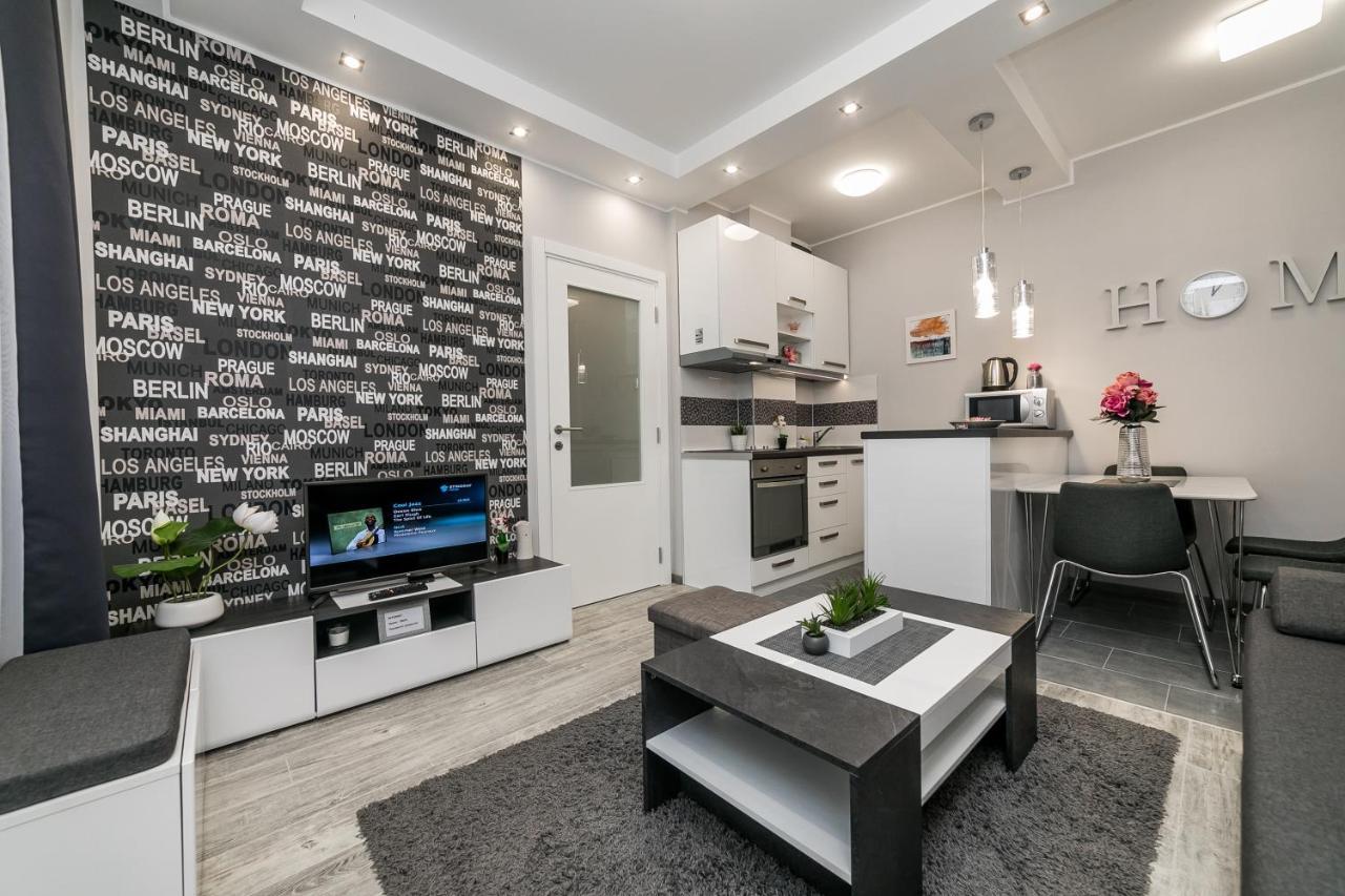 Gray Luxe Apartment เบลเกรด ภายนอก รูปภาพ