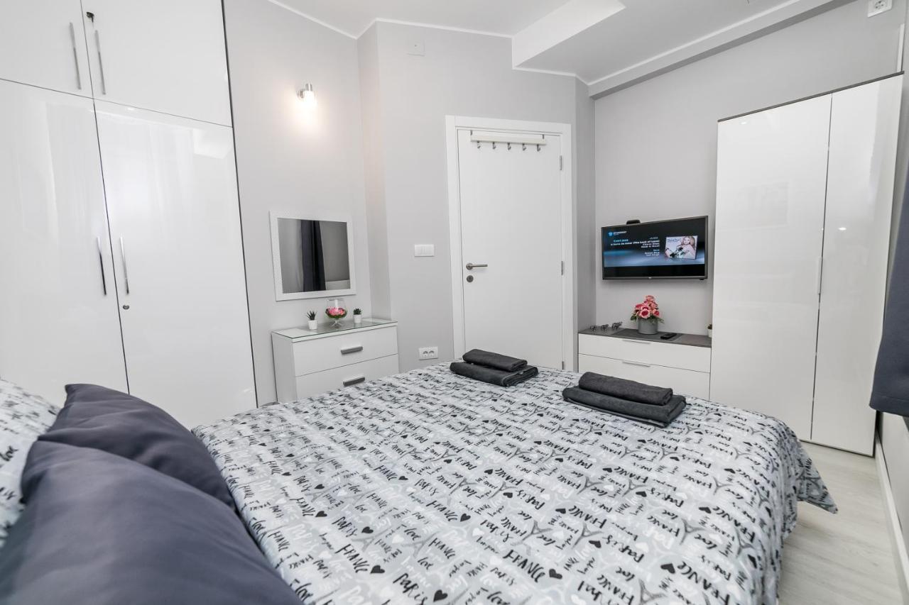 Gray Luxe Apartment เบลเกรด ภายนอก รูปภาพ