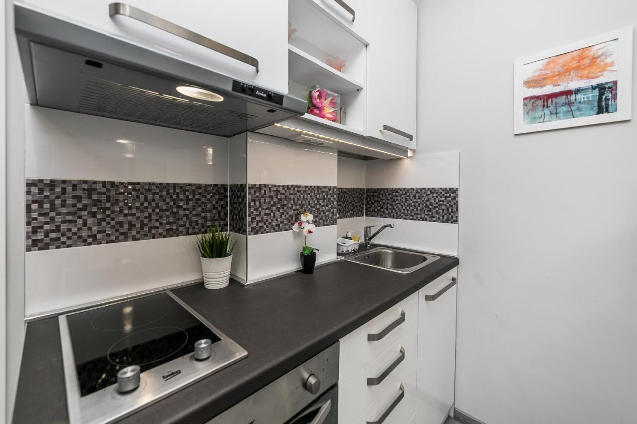 Gray Luxe Apartment เบลเกรด ภายนอก รูปภาพ